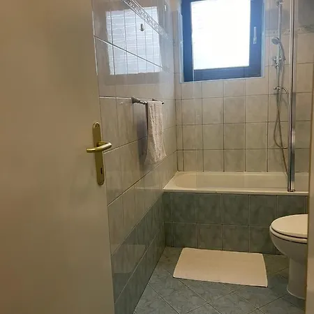 Apartment Lovro