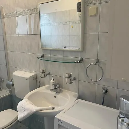 Lovro Apartment Lovran
